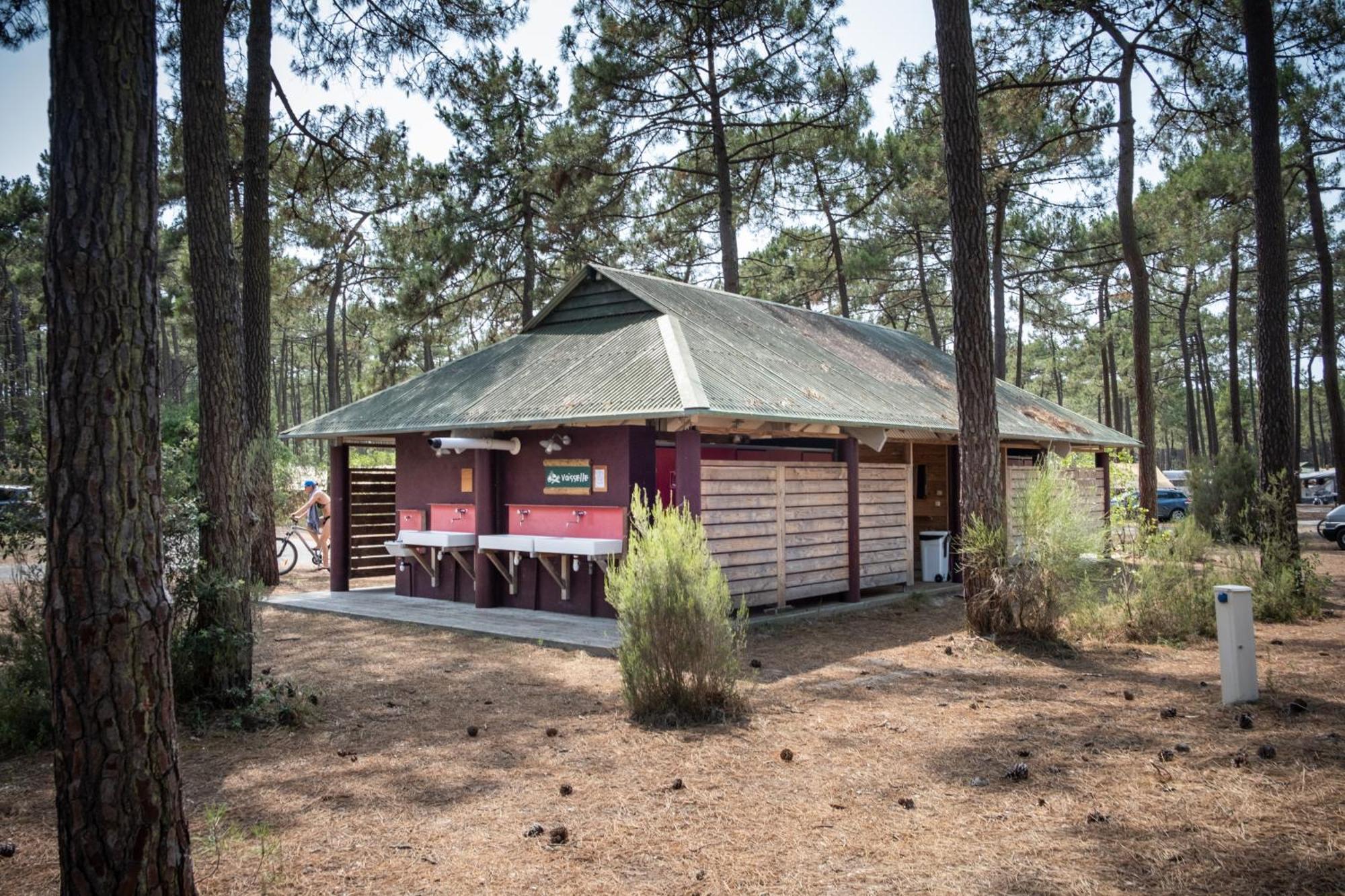 Huttopia Lac De كاركان المظهر الخارجي الصورة